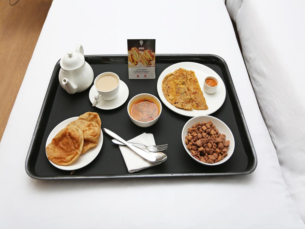Oyo 9713 Hotel Regency Аджмер Екстериор снимка