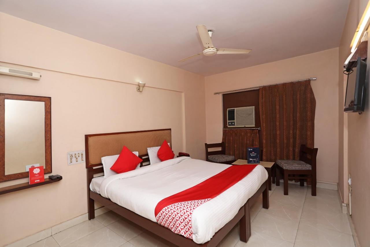 Oyo 9713 Hotel Regency Аджмер Екстериор снимка